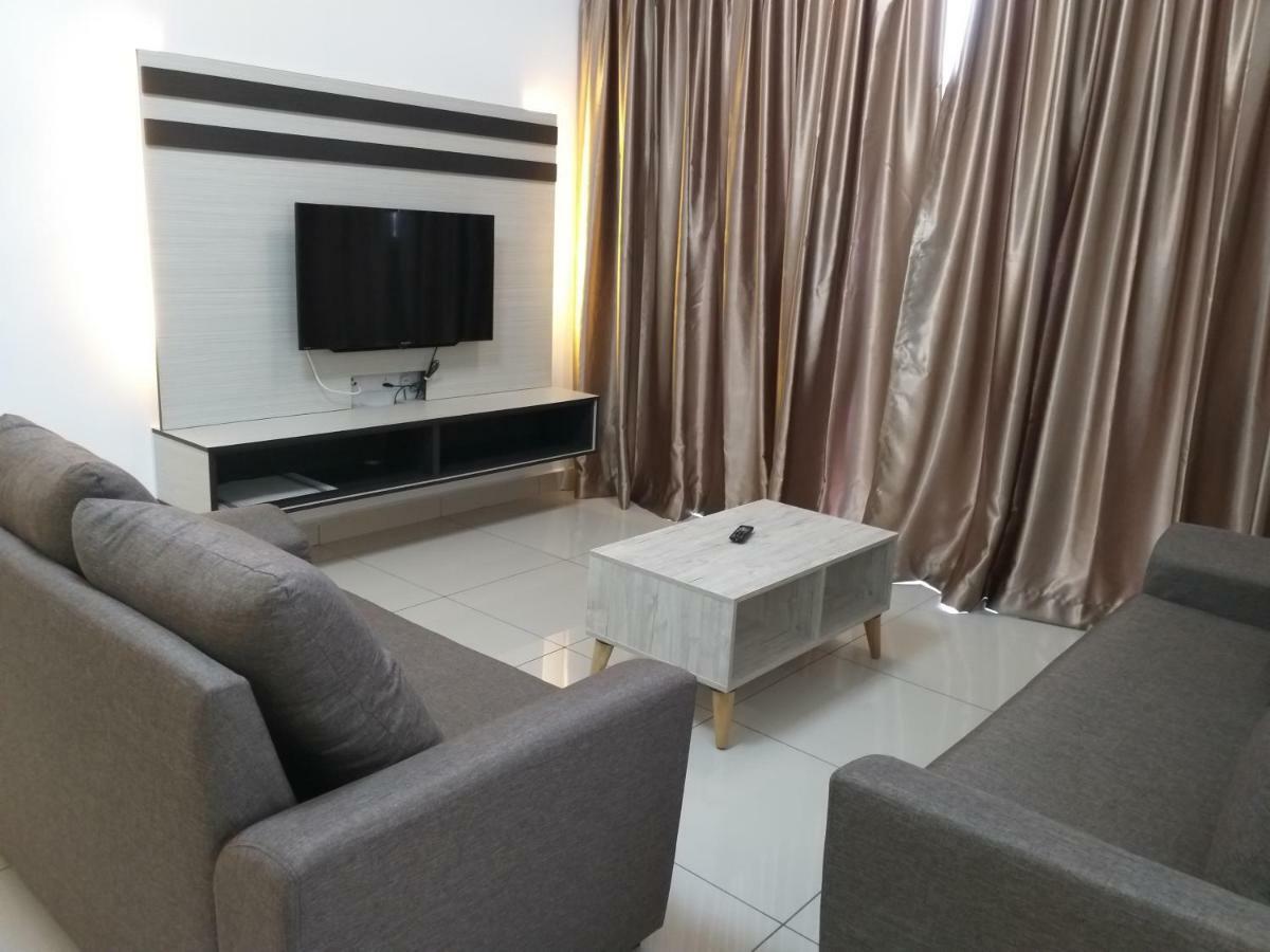 Aliff Avenue 2 Bedroom Homestay ジョホールバル エクステリア 写真